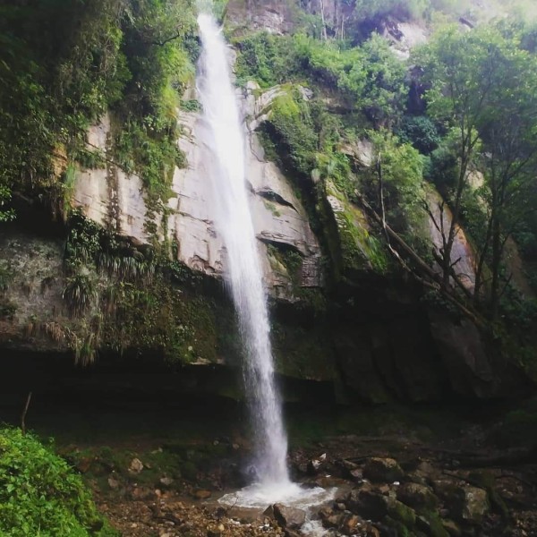 Barranquismo en la Catarata Medio Cerro - Cuispes