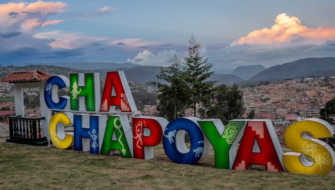 NUEVAS LETRAS ITINERANTES EN CHACHAPOYAS